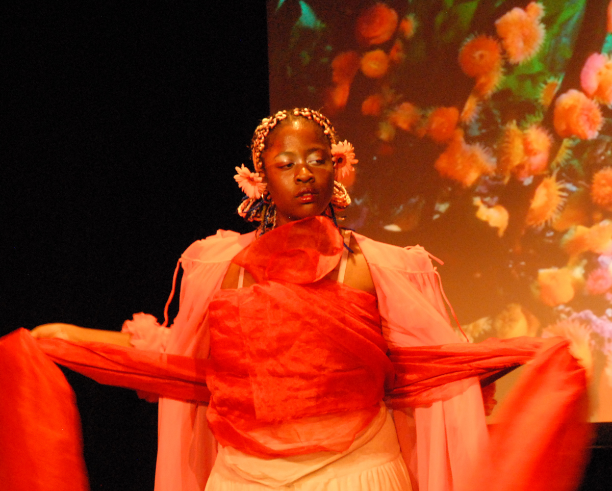 Gabrielle Civil, Anemone, 2012. Pleasure Rebel, Bryant Lake Bowl. Minneapolis, Minnesota. Photo by Sayge Carroll.