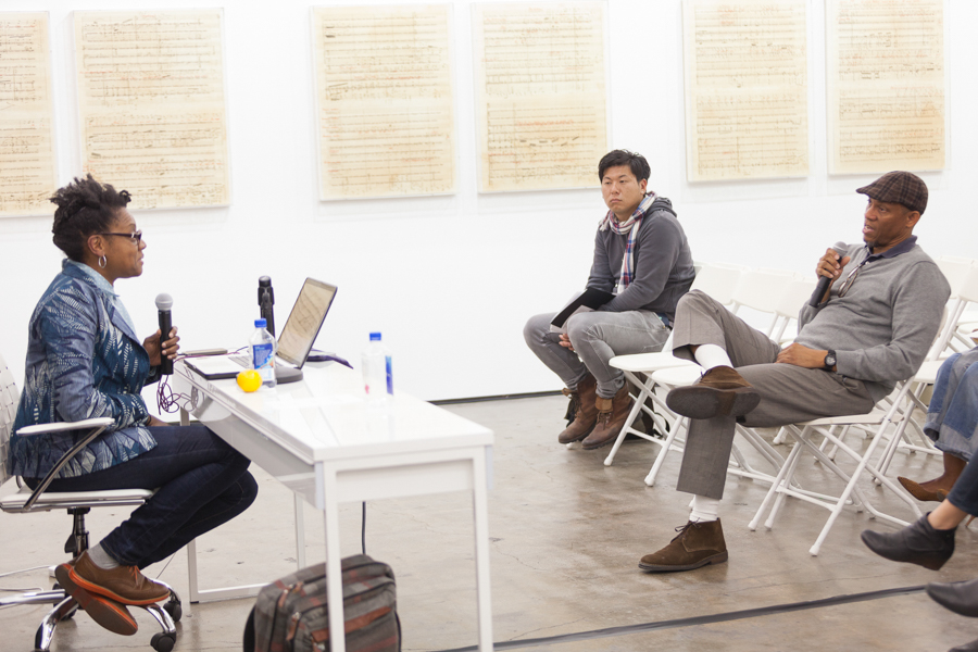 Charla de artista: Cauleen Smith en Art + Practice. Los Angeles. 11 de marzo de 2015. Foto de Sean Shim-Boyle.