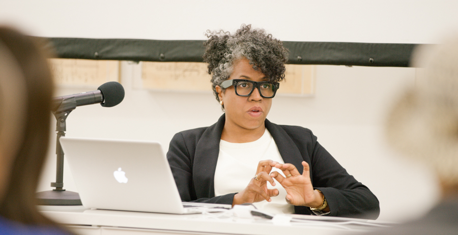 Charla de artista: Jennie C. Jones en Art + Practice. Los Angeles. 28 de mayo de 2015. Foto de Elon Schoenholz.